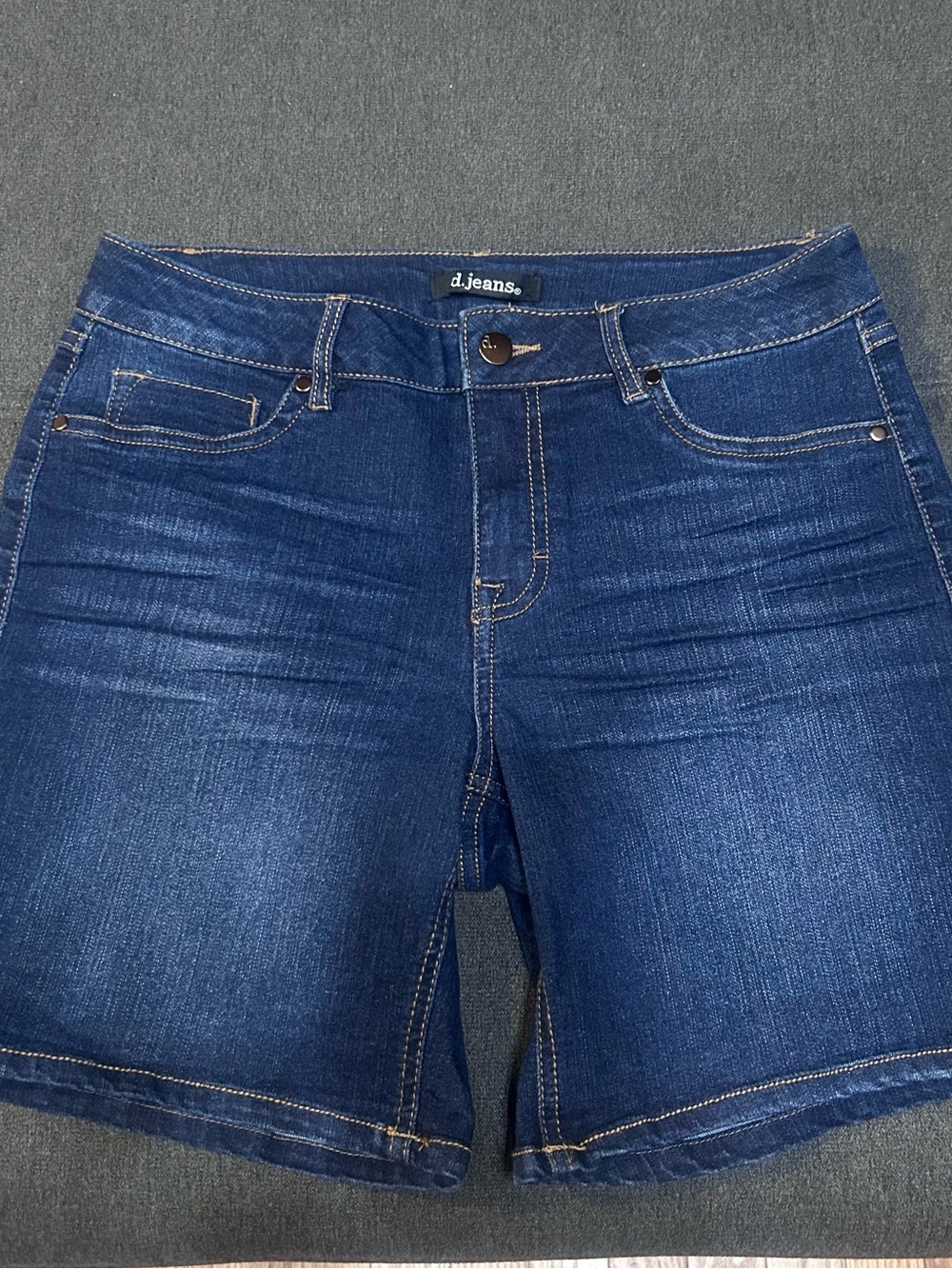 d. jeans Women’s Blue Slim Denim Shorts